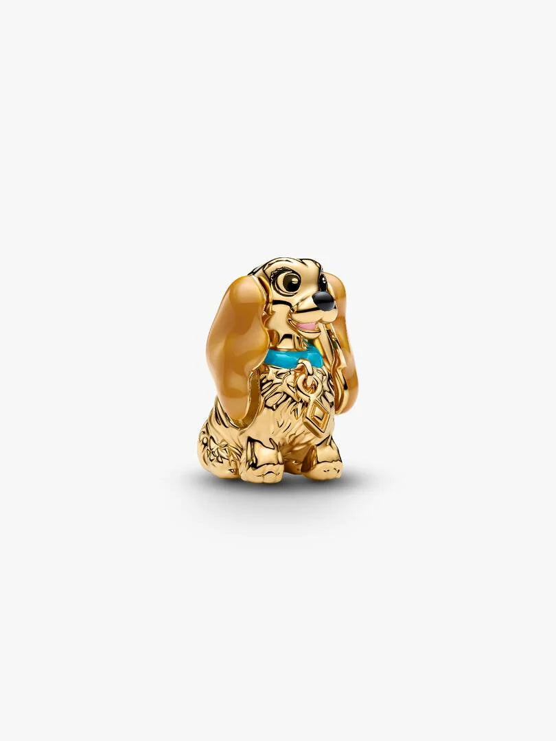 Charm Lady – Petite Chienne Dorée au Collier Bleu